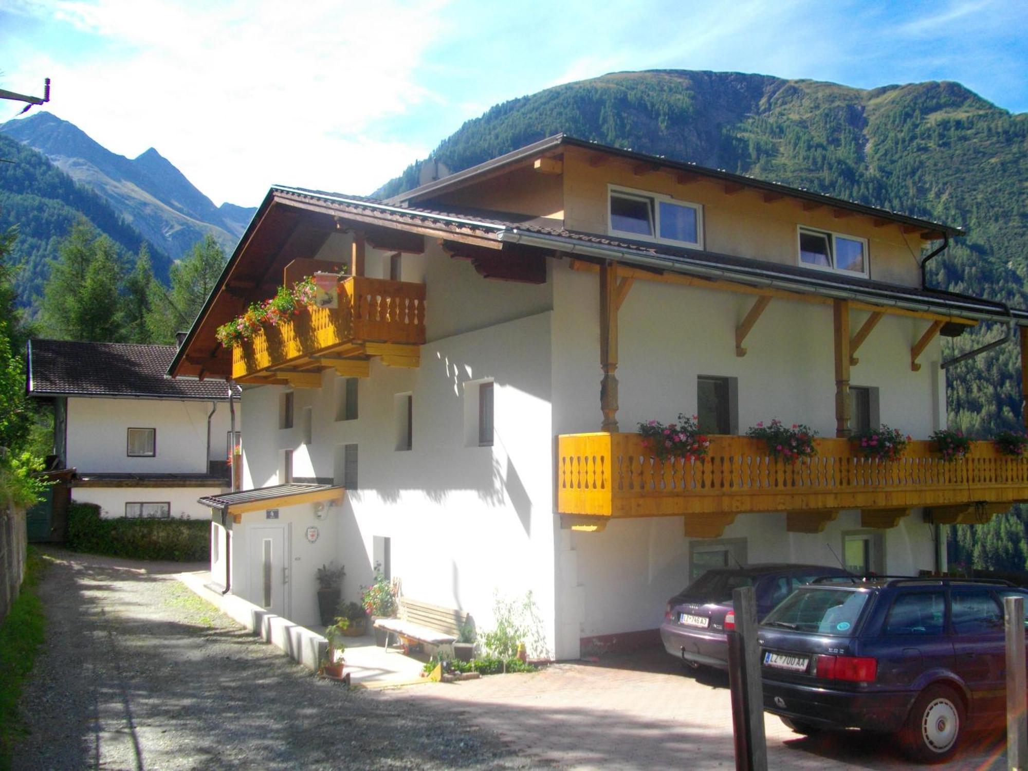 Apartamento Haus Bergblick Prägraten Exterior foto